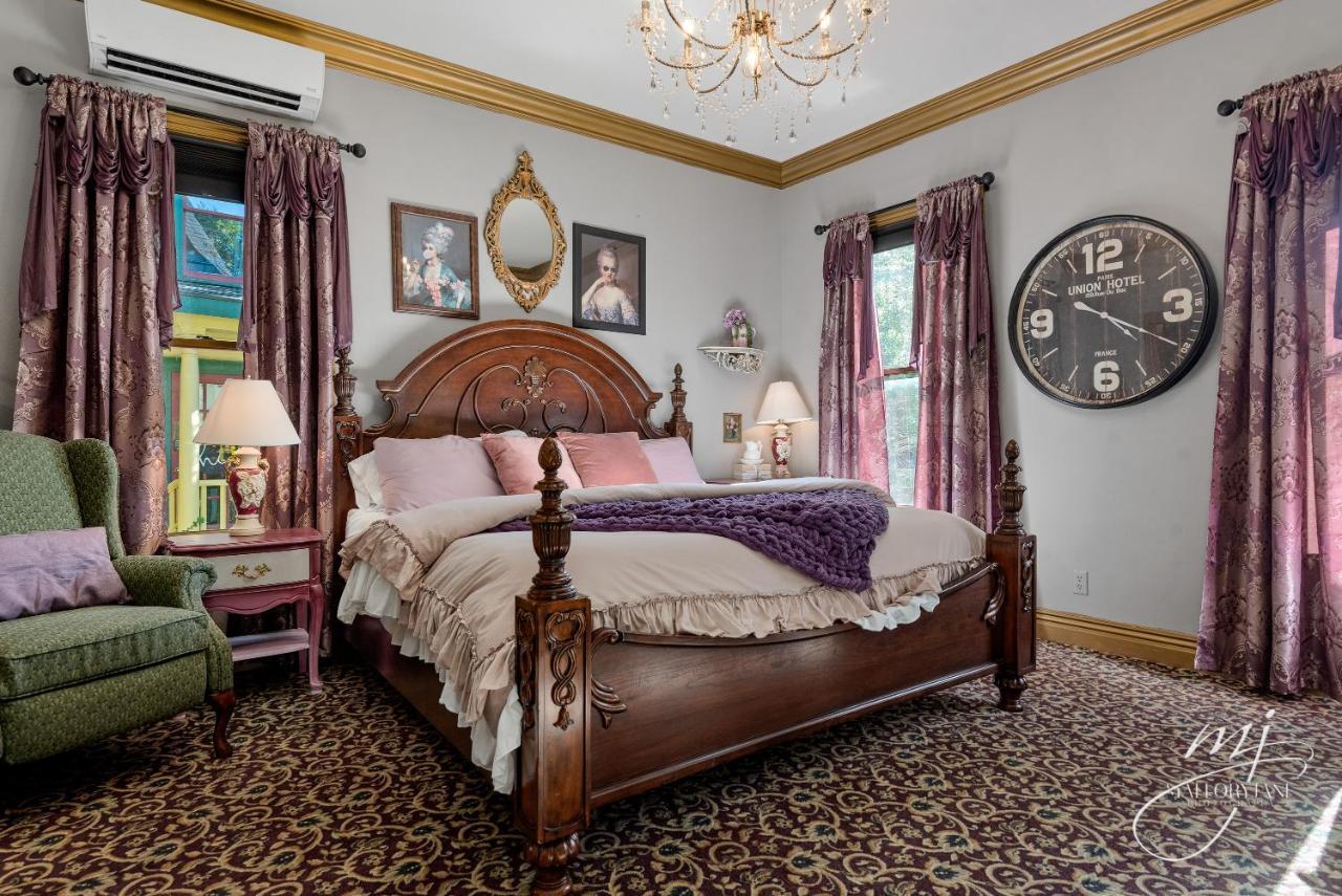 The 1883 Peabody House Bed & Breakfast Eureka Springs Exterior photo